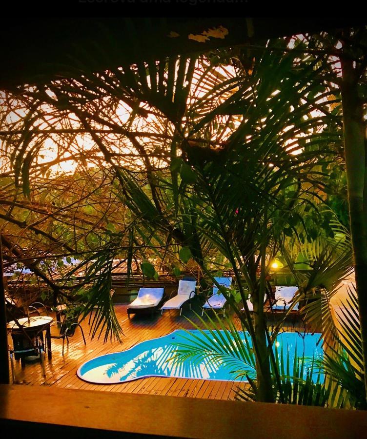 Pousada Aloha Beach House Praia do Rosa Exterior photo