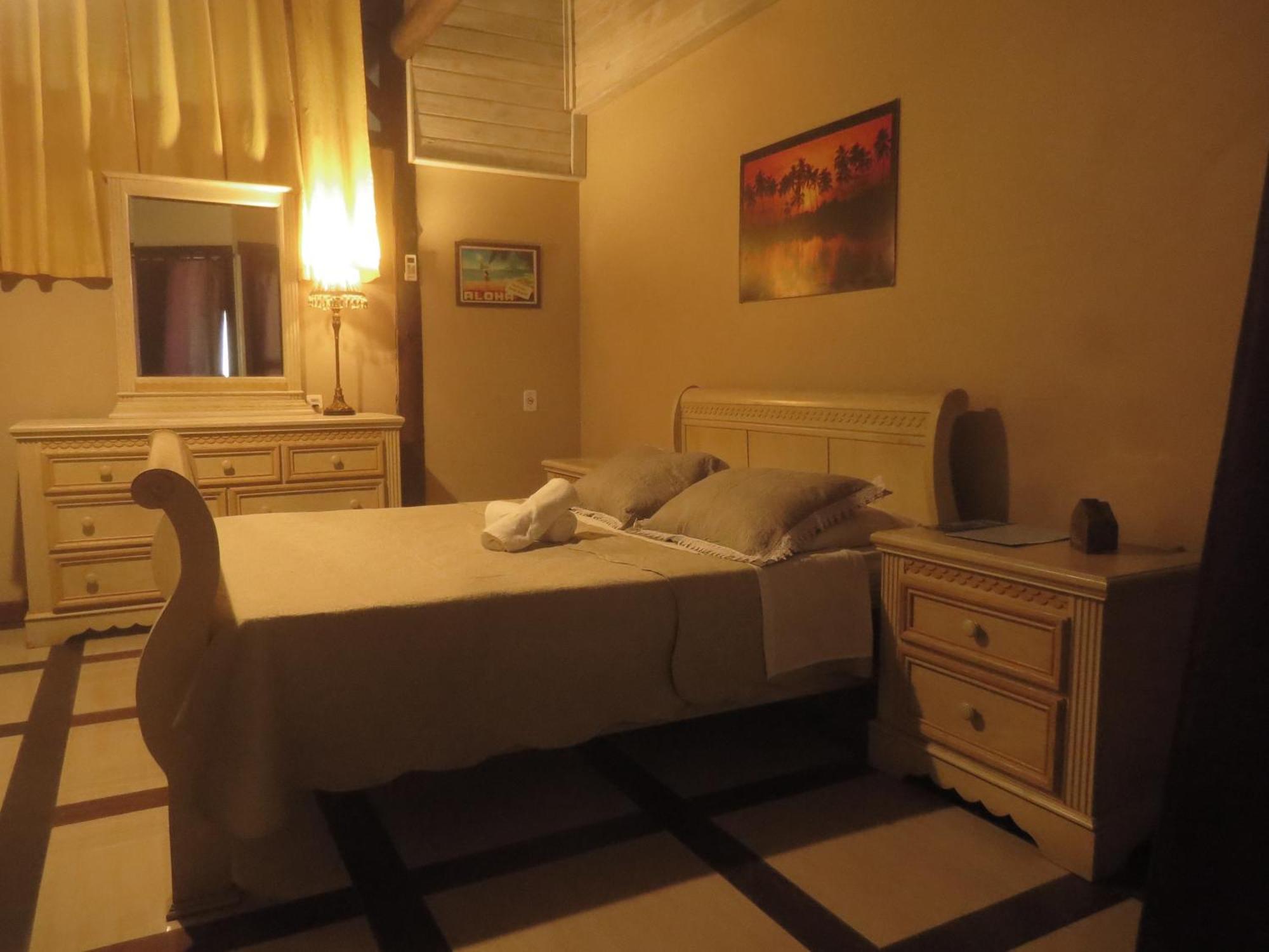 Pousada Aloha Beach House Praia do Rosa Room photo